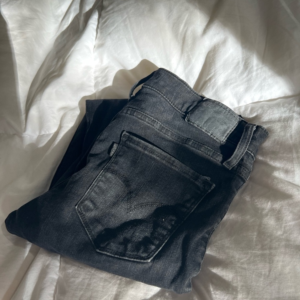 Black Levi skinny jeans